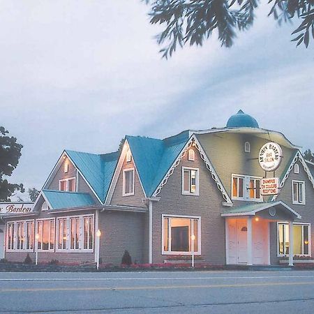 Hotel Au Vieux Bardeau Deschambault المظهر الخارجي الصورة