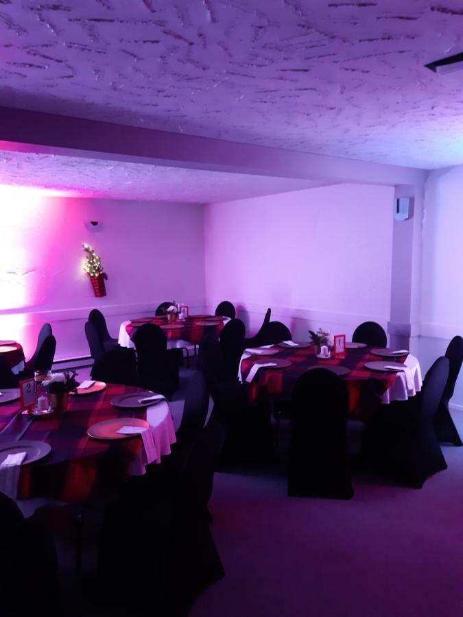 Hotel Au Vieux Bardeau Deschambault المظهر الخارجي الصورة